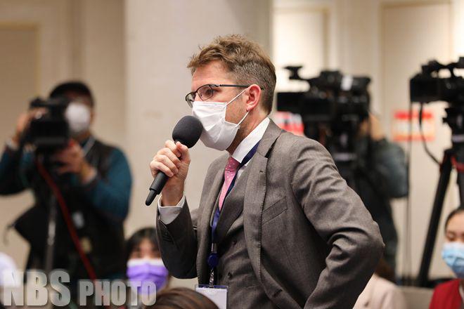 国家统计局新闻发言人就2021年前三季度国民经济(图6)